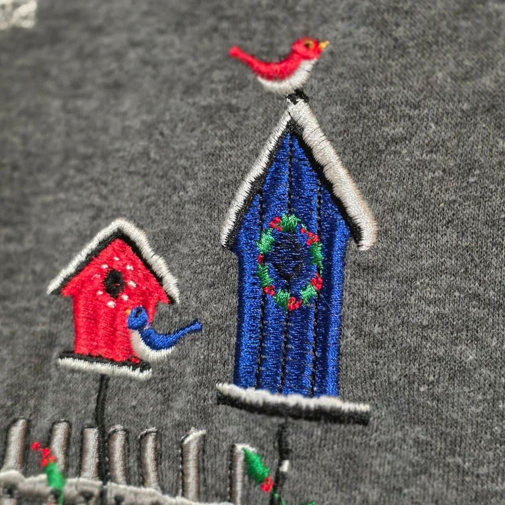 CLEARANCE‎ 💲6️⃣ C&K Designs Snowflake Birdhouse Embroidered Cardigan Large